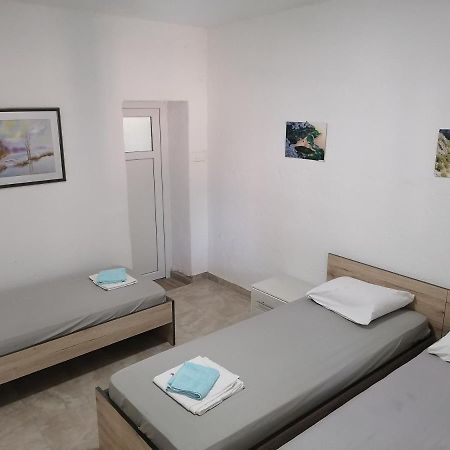 Apartman Milan Obrovac Extérieur photo